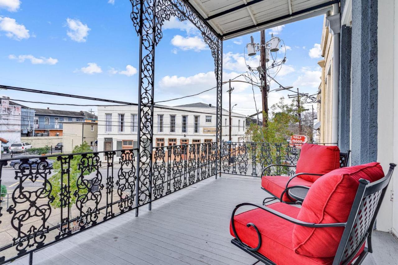 1br In Lgd Balcony Walk To Spots Holiday home